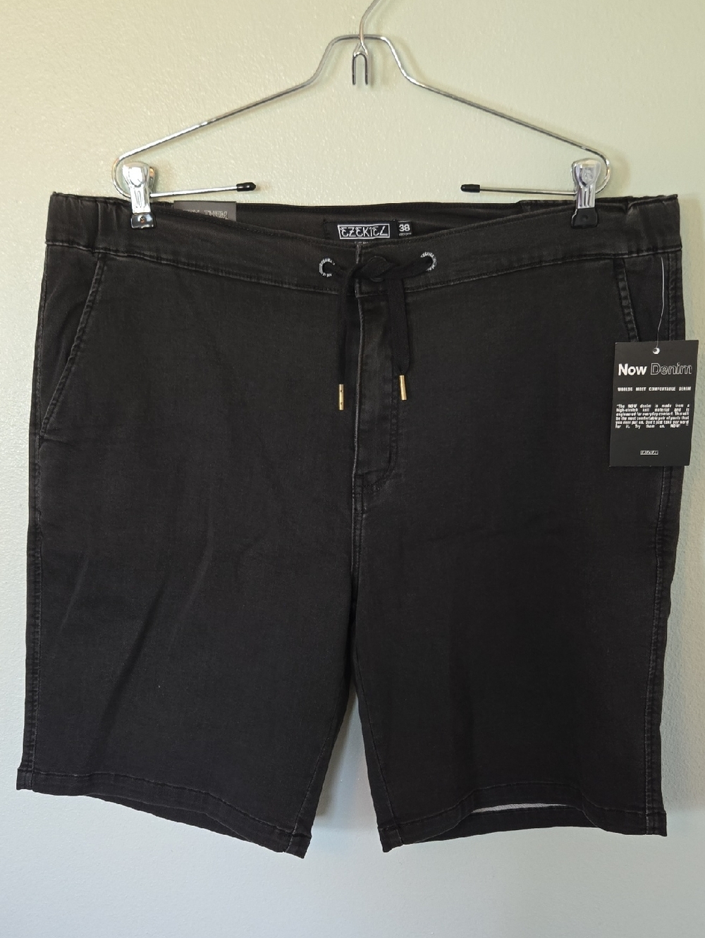Ezekiel | NWT Now Denim 9.5" Washed Black Chino Shorts Size 38